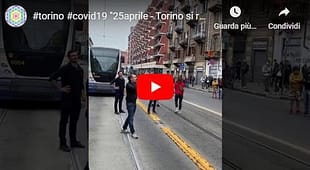 A Torino, manifestazioni di protesta contro la quarantena indiscriminata. proteste torino quarantena
