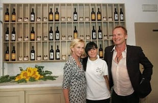 Caporalato anche nell'azienda agricola di Sting. sting-vino-caporalato