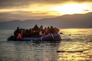 Grecia sotto assedio, restituisce i migranti dal mare Grecia-abbandona-migranti-in-mare