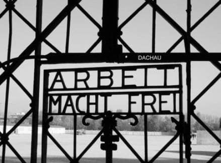 lavoro rende liberi (m)