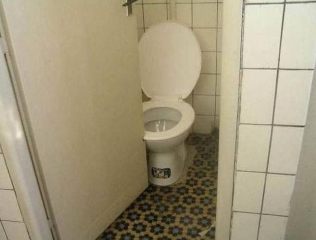 Cosa che non è corretta, ma con quanto se ne sentono...